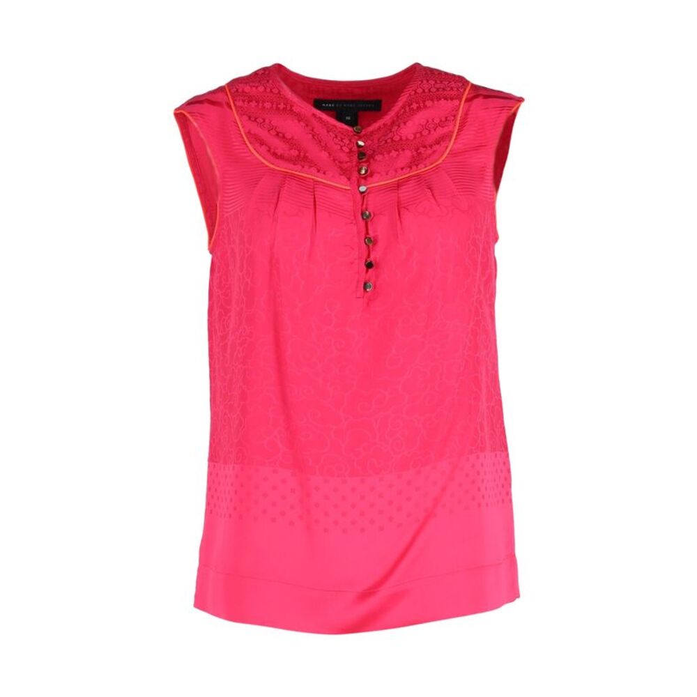 Marc Jacobs Sleeveless Buttoned Top in Pink Silk